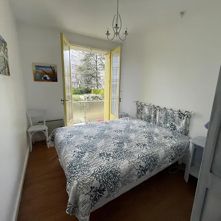 Σπίτι διακοπών Maison F6 En Centre-ville De Royan, A 150m De La Plage, Avec Garage Et Jardin - Fr-1-71-55 Ρουαγιάν